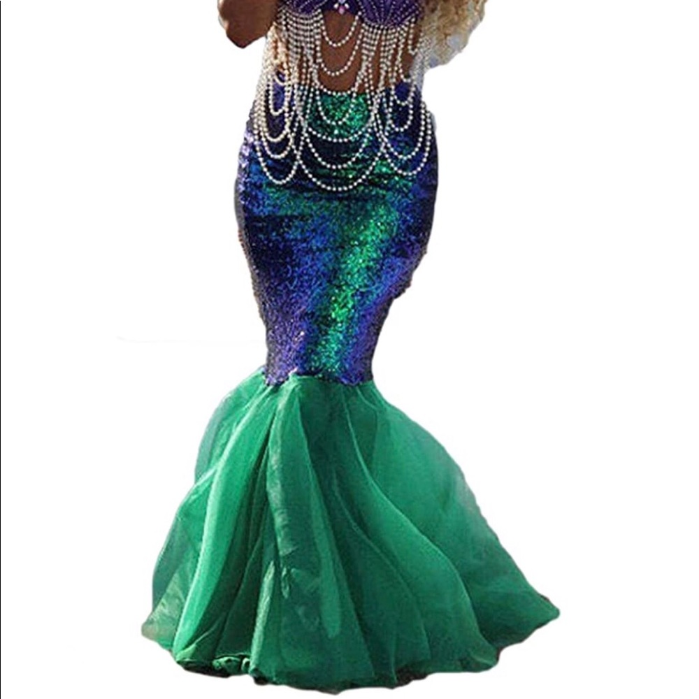 Woman’s Mermaid Halloween Costume sequin Skirt